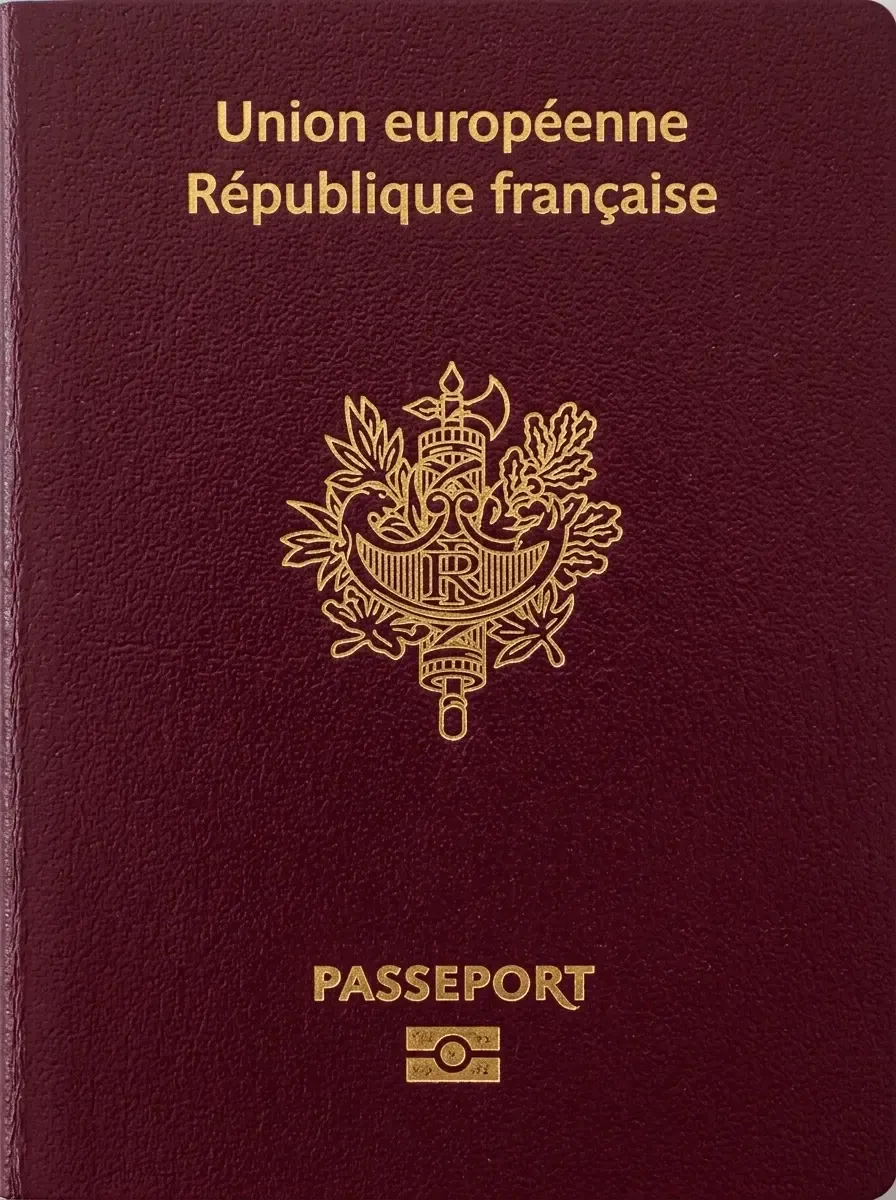 Official passport of France